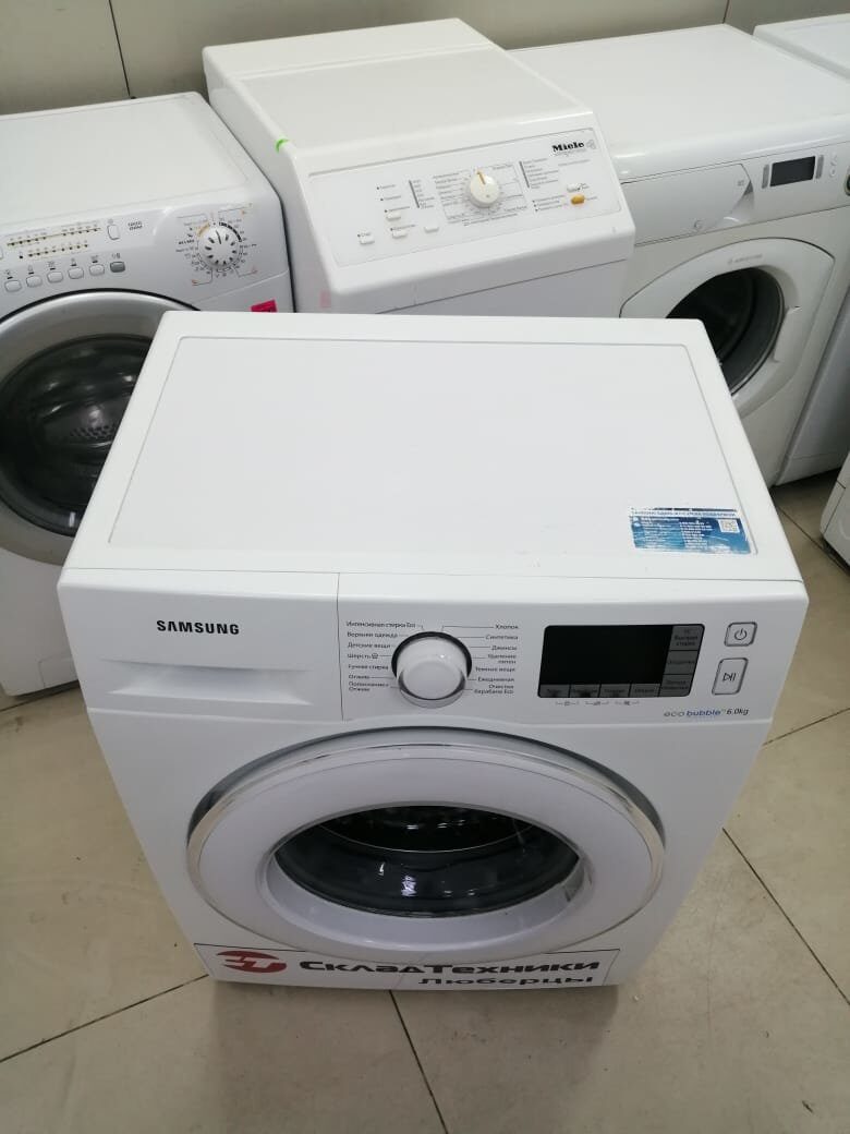 Стиральная машина Samsung WF60F4E5W2W